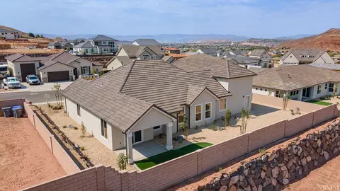 View/Area - 1323 E Andromeda St, Washington, UT 84780 photo 1 of 1
