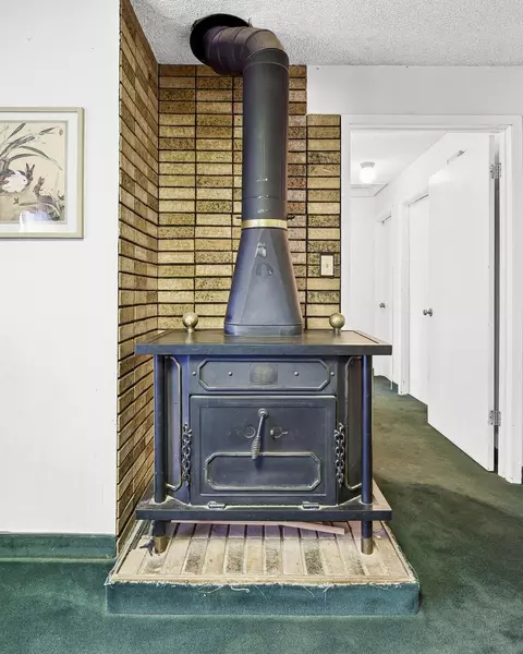 Entry Way - 487 Pinecone Dr, Cedar City, UT 84720 photo 1 of 2