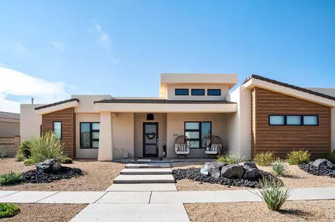 899 W Bronze Plateau Dr #10, Saint George, UT 84790