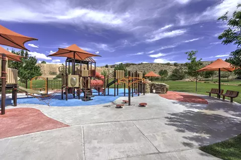View/Area - 347 E Munich Dr, Saint George, UT 84790 photo 5 of 5