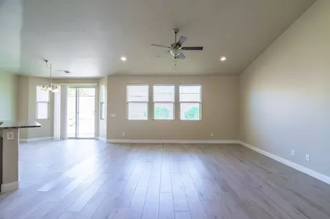 Living - 347 E Munich Dr, Saint George, UT 84790 photo 2 of 5