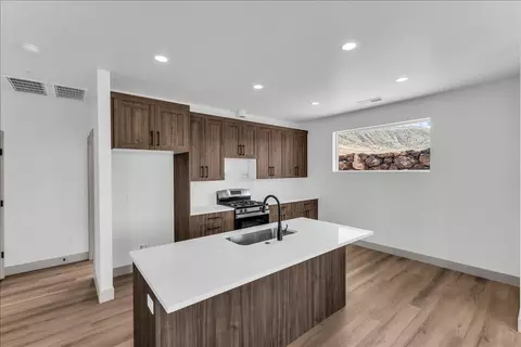 Kitchen - 1566 E Centaurus Way, Washington, UT 84780 photo 1 of 2