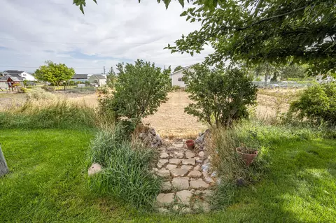 Exterior - 1703 Old Mill Rd, Enoch, UT 84721 photo 10 of 13