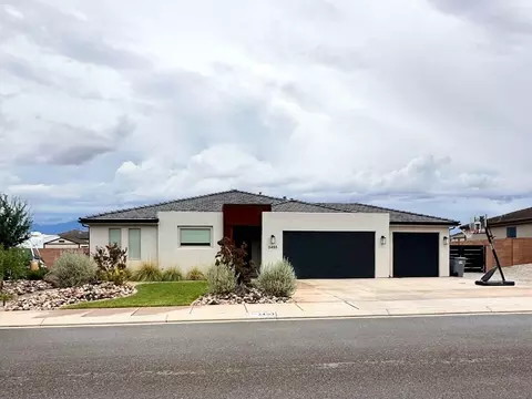 3493 E 3100 South St, Saint George, UT 84790