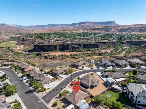 View/Area - 16 E Sunset Ridge Dr, Hurricane, UT 84737 photo 4 of 5