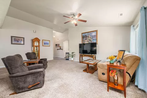 Living - 16 E Sunset Ridge Dr, Hurricane, UT 84737 photo 1 of 1