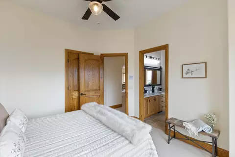 Bedroom - 963 E 800 N, New Harmony, UT 84757 photo 6 of 7