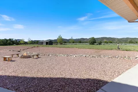 Exterior - 963 E 800 N, New Harmony, UT 84757 photo 8 of 17