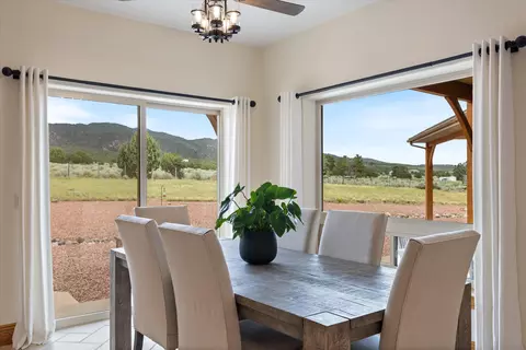 Dining - 963 E 800 N, New Harmony, UT 84757 photo 2 of 2