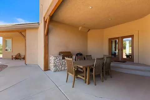 Exterior - 963 E 800 N, New Harmony, UT 84757 photo 9 of 17