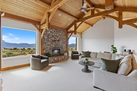 Living - 963 E 800 N, New Harmony, UT 84757 photo 3 of 4