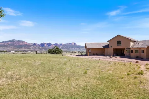 Exterior - 963 E 800 N, New Harmony, UT 84757 photo 13 of 17
