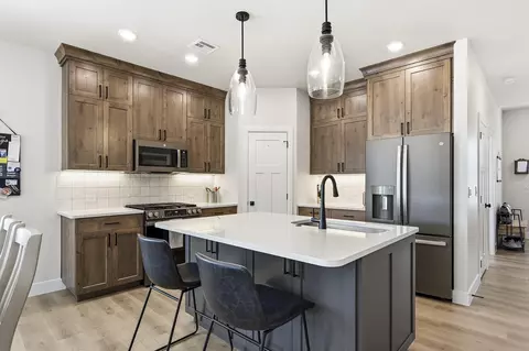 Kitchen - 1118 E 4240 N, Enoch, UT 84721 photo 1 of 4