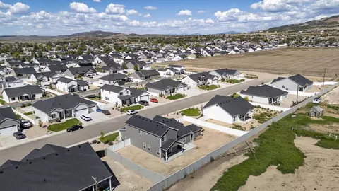 View/Area - 1118 E 4240 N, Enoch, UT 84721 photo 4 of 7