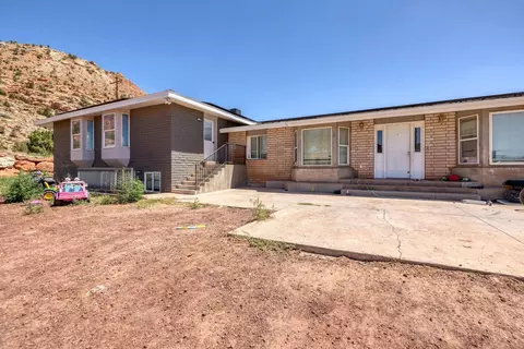 780 N Lauritzen, Hildale, UT 84784