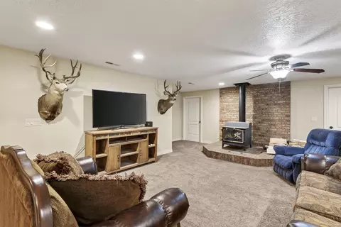 Living - 227 E 100 S, Paragonah, UT 84760 photo 4 of 4
