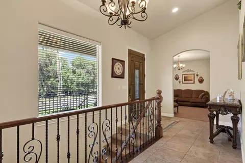 Entry Way - 227 E 100 S, Paragonah, UT 84760 photo 2 of 6