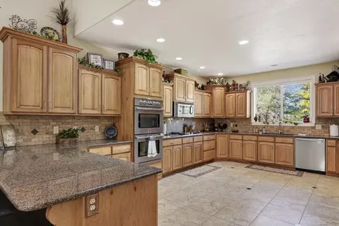 Kitchen - 227 E 100 S, Paragonah, UT 84760 photo 1 of 6