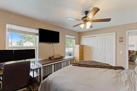 Bedroom - 464 S 150 E, Enterprise, UT 84725 photo 2 of 4