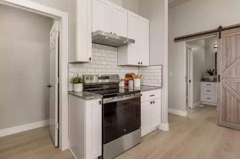 Kitchen - 442 E Pine View Dr, Central, UT 84722 photo 3 of 5