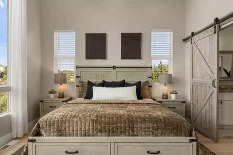Bedroom - 442 E Pine View Dr, Central, UT 84722 photo 4 of 8