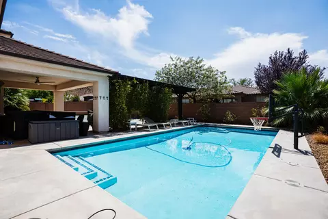 3337 W 2610 S, Hurricane, UT 84737