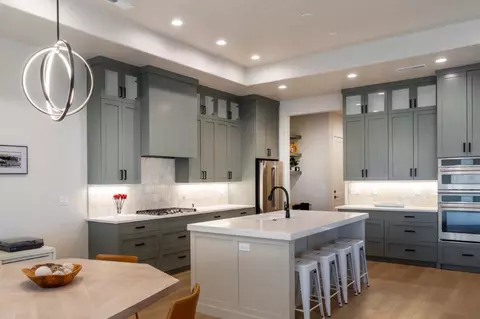 Kitchen - 16 N Tabletop St, Washington, UT 84780 photo 1 of 2