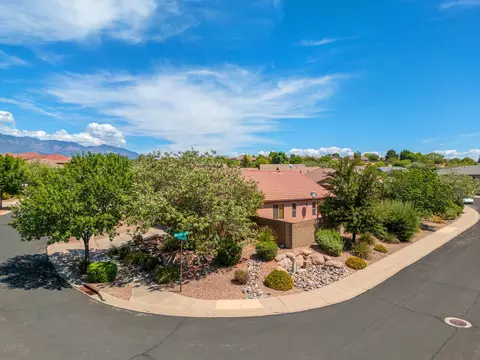 View/Area - 562 N West Ledge Pkwy E, Washington, UT 84780 photo 4 of 6