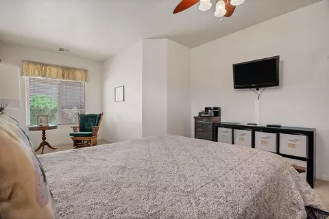 Bedroom - 562 N West Ledge Pkwy E, Washington, UT 84780 photo 6 of 8