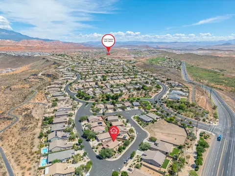 View/Area - 562 N West Ledge Pkwy E, Washington, UT 84780 photo 3 of 6
