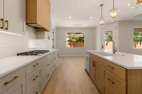 Kitchen - 115 E Antone Way, Washington, UT 84780 photo 5 of 5