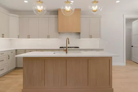 Kitchen - 115 E Antone Way, Washington, UT 84780 photo 3 of 5