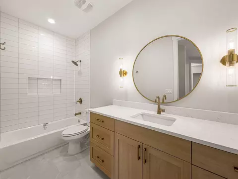 Bath - 115 E Antone Way, Washington, UT 84780 photo 5 of 6