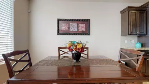 Dining - 4184 E Torrey Pines Dr, Washington, UT 84780 photo 2 of 4