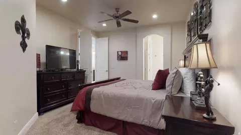 Bedroom - 4184 E Torrey Pines Dr, Washington, UT 84780 photo 3 of 8