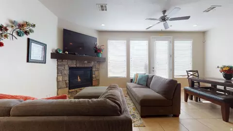 Living - 4184 E Torrey Pines Dr, Washington, UT 84780 photo 1 of 5