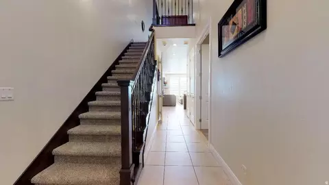 Entry Way - 4184 E Torrey Pines Dr, Washington, UT 84780 photo 2 of 6