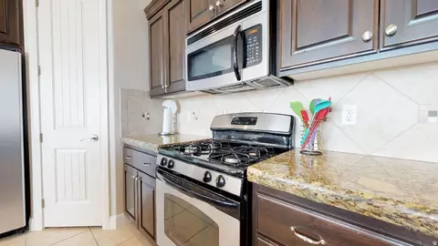 Kitchen - 4184 E Torrey Pines Dr, Washington, UT 84780 photo 1 of 3