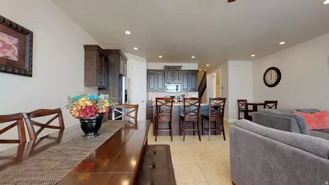Dining - 4184 E Torrey Pines Dr, Washington, UT 84780 photo 3 of 4