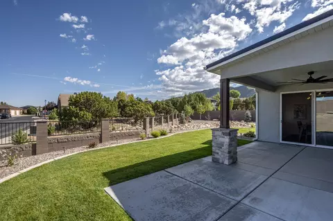 Exterior - 1017 E Cellowood Ln, Cedar City, UT 84721 photo 6 of 13