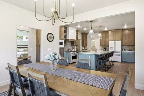 Dining - 1017 E Cellowood Ln, Cedar City, UT 84721 photo 2 of 2