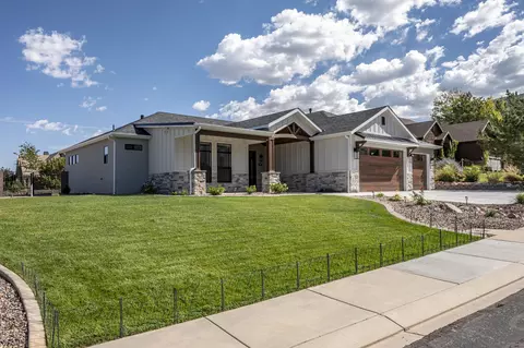 Exterior - 1017 E Cellowood Ln, Cedar City, UT 84721 photo 3 of 13