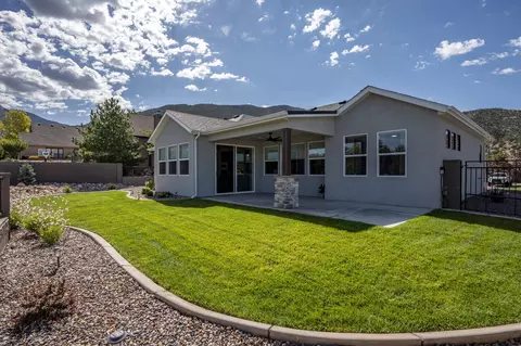 Exterior - 1017 E Cellowood Ln, Cedar City, UT 84721 photo 7 of 13