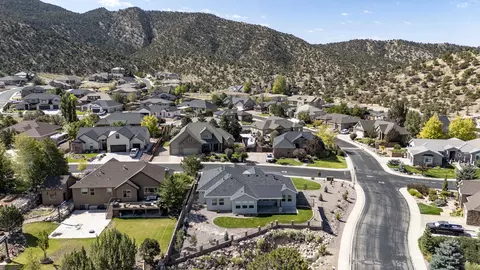 View/Area - 1017 E Cellowood Ln, Cedar City, UT 84721 photo 4 of 7