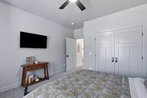 Bedroom - 1017 E Cellowood Ln, Cedar City, UT 84721 photo 5 of 7