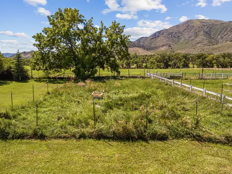 50 E 100 S, New Harmony, UT 84757 photo 21