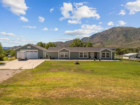 50 E 100 S, New Harmony, UT 84757 photo 13