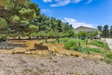 Exterior - 580 S Stagecoach Dr, Brookside, UT 84782 photo 13 of 17