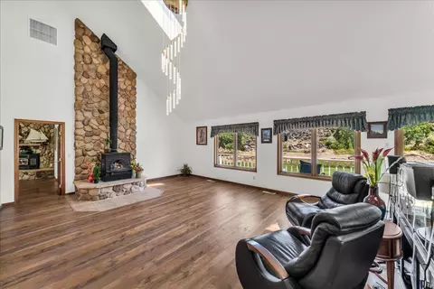 Living - 580 S Stagecoach Dr, Brookside, UT 84782 photo 1 of 3
