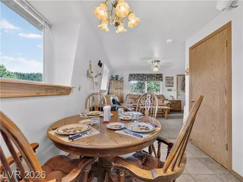 Dining - 651 E Aspen Meadow Dr, Hatch, UT 84735 photo 1 of 1